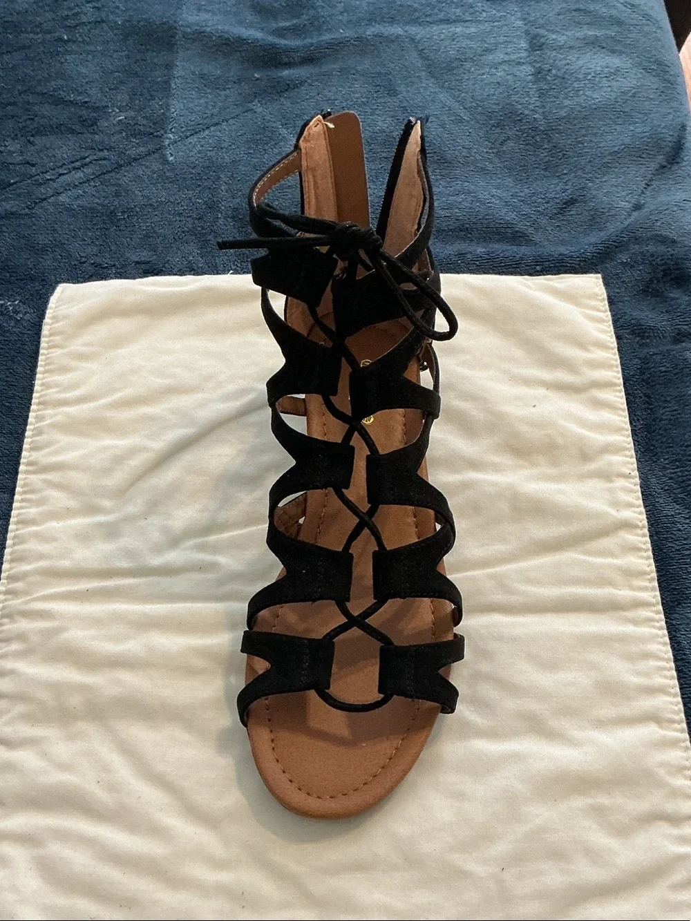 Crown Vintage Black Lace-Up Strappy Gladiator Sandals